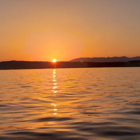 Hotel Funbeach / - Lilium Evleri Çeşme