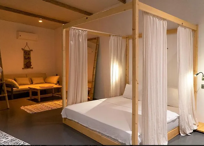 Funbeach / Çeşme - Lilium evleri Otel