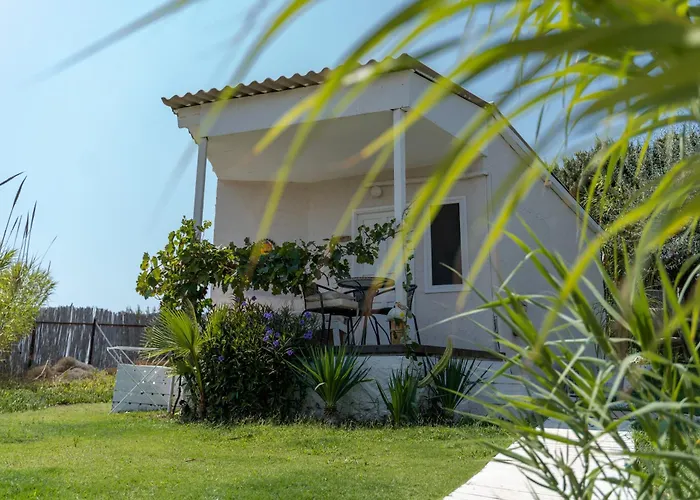 Funbeach / Çeşme - Lilium evleri Otel
